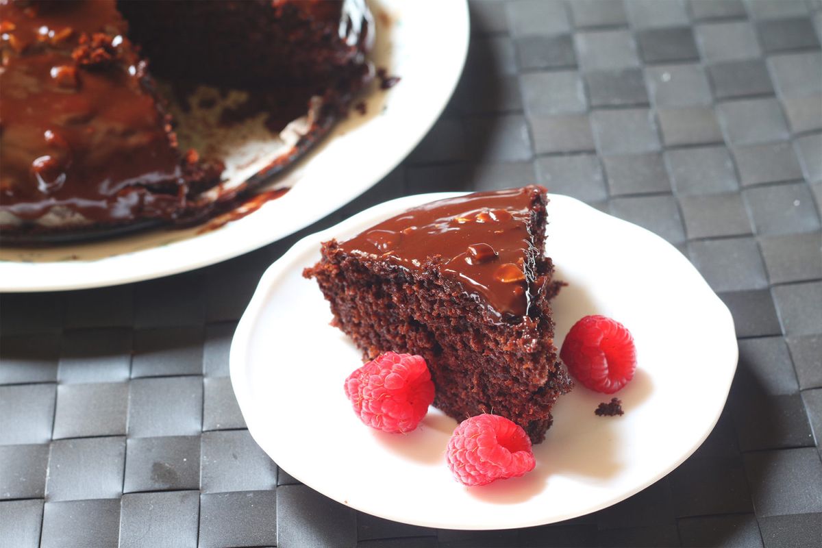 Chocolate Cake with Ganache