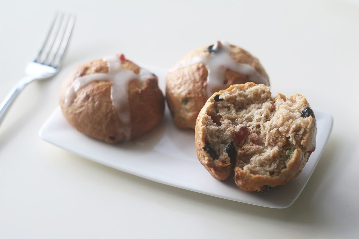 Eggless Hot Cross Buns Recipe